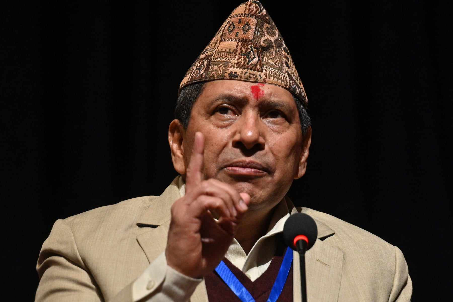 रेमिट्यान्स, राजस्व र विदेशी सहयोगले मात्रै राज्य चलाउने सोच त्यागाैँ : उपप्रधानमन्त्री श्रेष्ठ